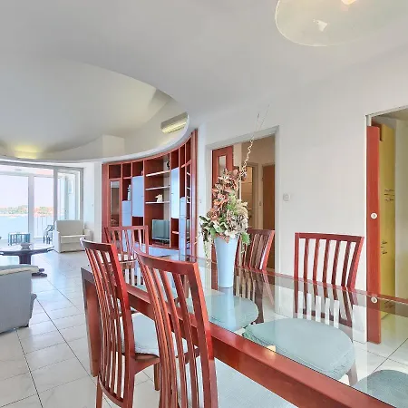 Apartman Karla By Interhome *